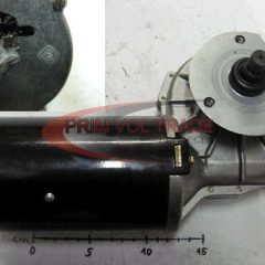 Ablaktörlő motor