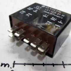 Ütemadó villogóautomata 9 pólusú MAN F2000