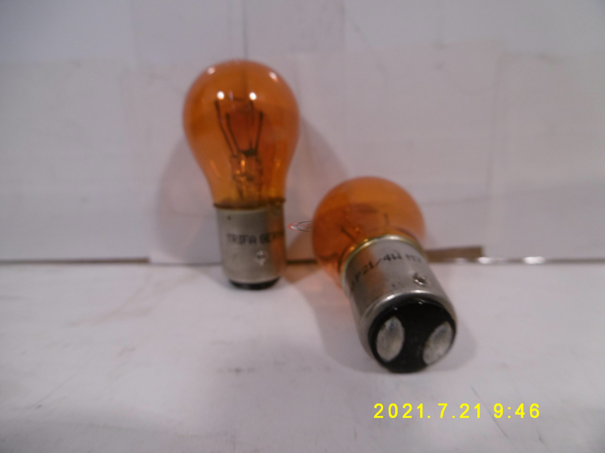 12746_0.jpg Izzó 24V 21/4W