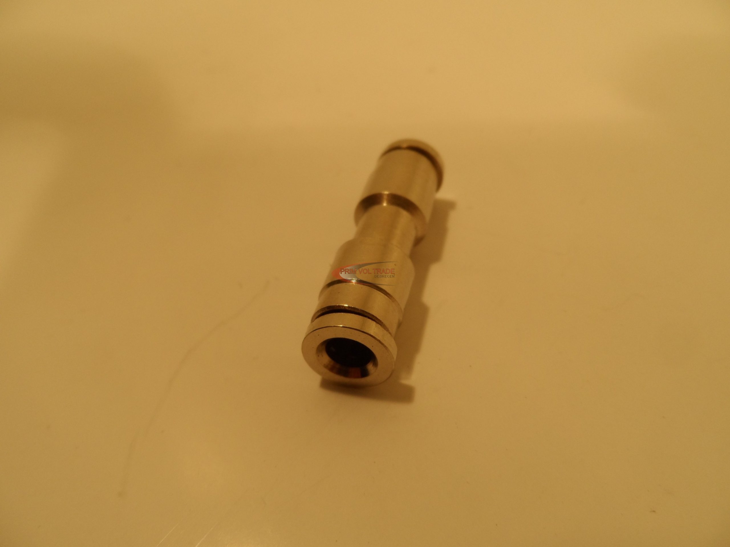 150283_0.jpg Gyorscsatlakozó