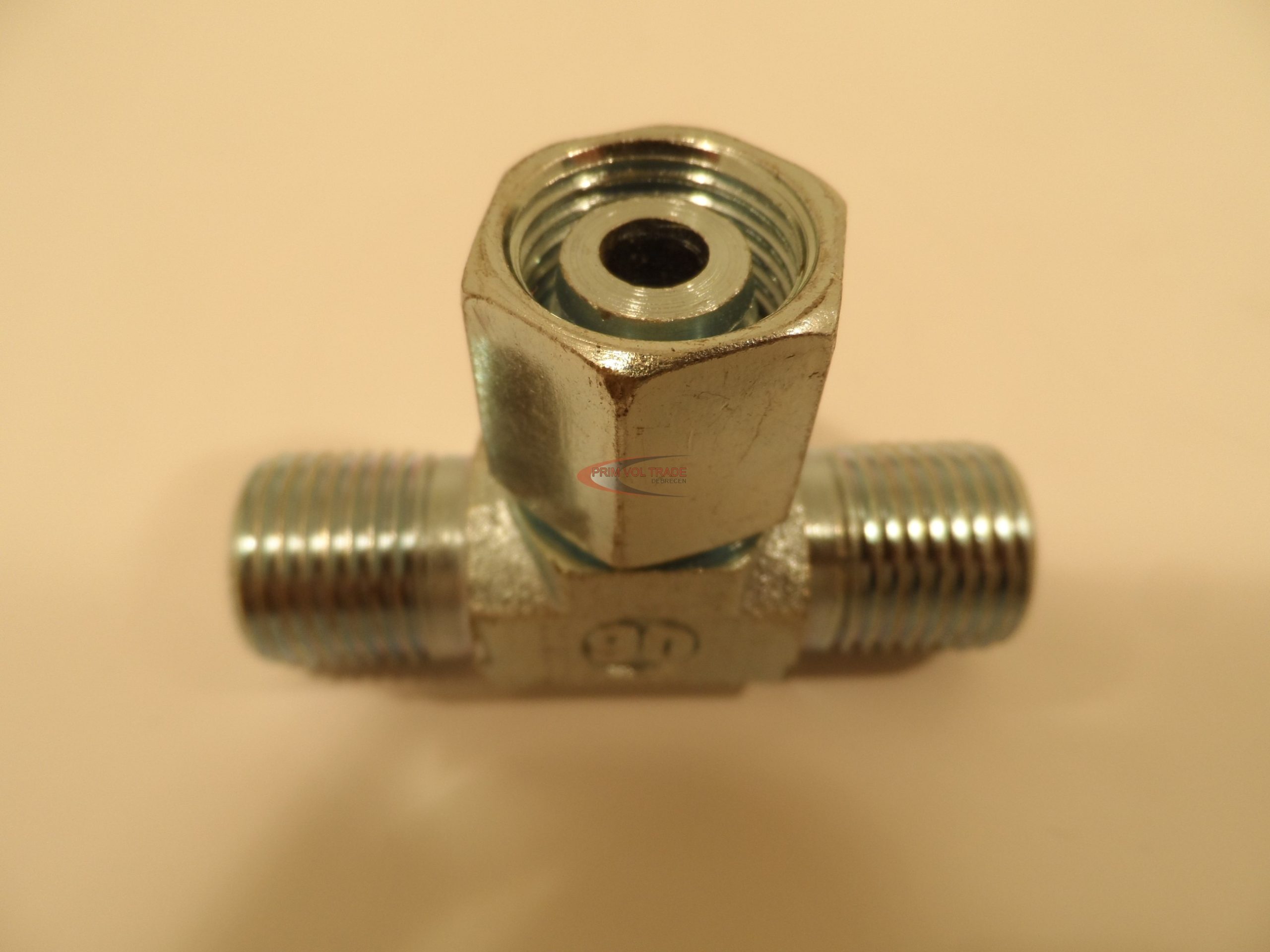 150412_0.jpg Tközcsavar
