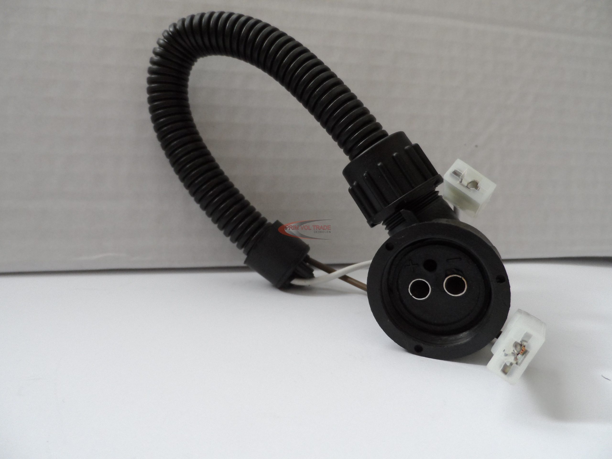 169266_0.jpg Elektromos csatlakozó