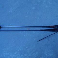 Ablaktörlő kar 855mm jobb