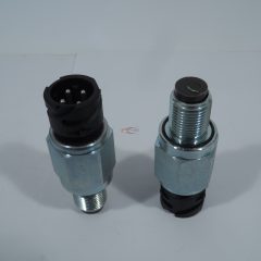 Tachográf jeladó L=25 mm integ 4tűs szimm. VOLVO