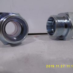 Közcsavar szűkítő M24X1,5/26X1,5mm