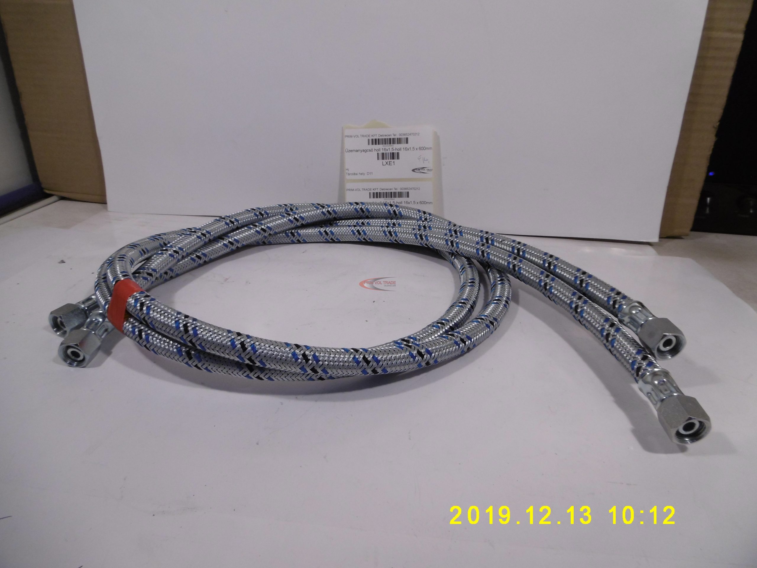 294841_0.jpg Üzemanyagcső holl 16x1,5-holl 16x1,5 x 600mm