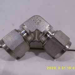 Csatlakozó könyök d=12 90 fokos
