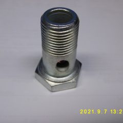 Áteresztő csavar M18x1,5