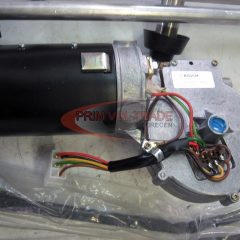 Ablaktörlő motor
