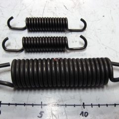 Visszahúzó rugó