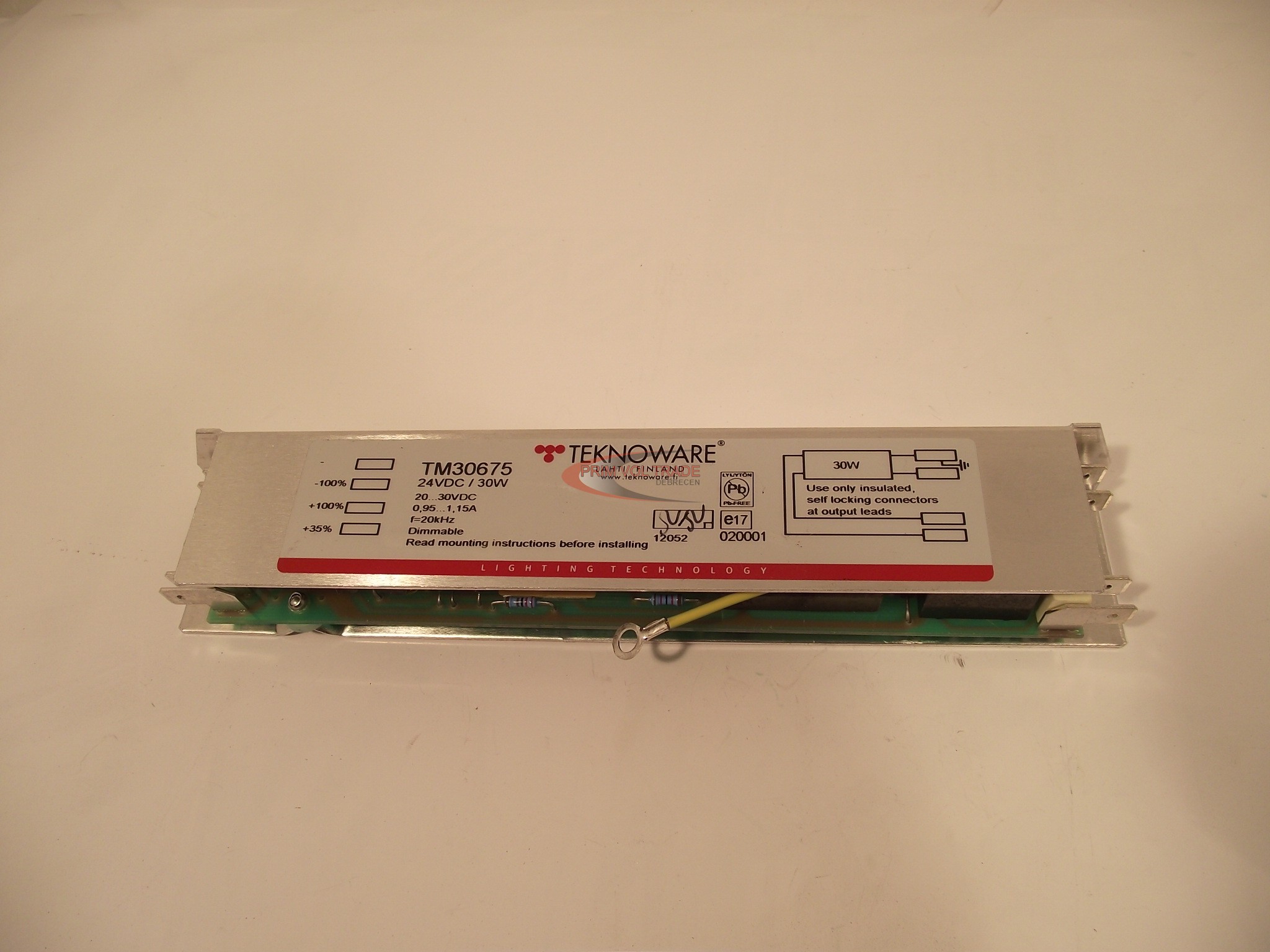 46987_0.jpg Inverter 24V 30W