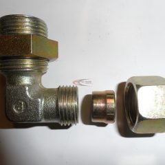 Csőcsatlakozó 90°
