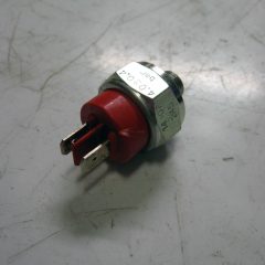 Nyomáskapcsoló 4.0 bar M10X1