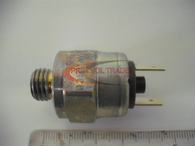 8698_0.jpg Nyomáskapcsoló 4 bar WABCO